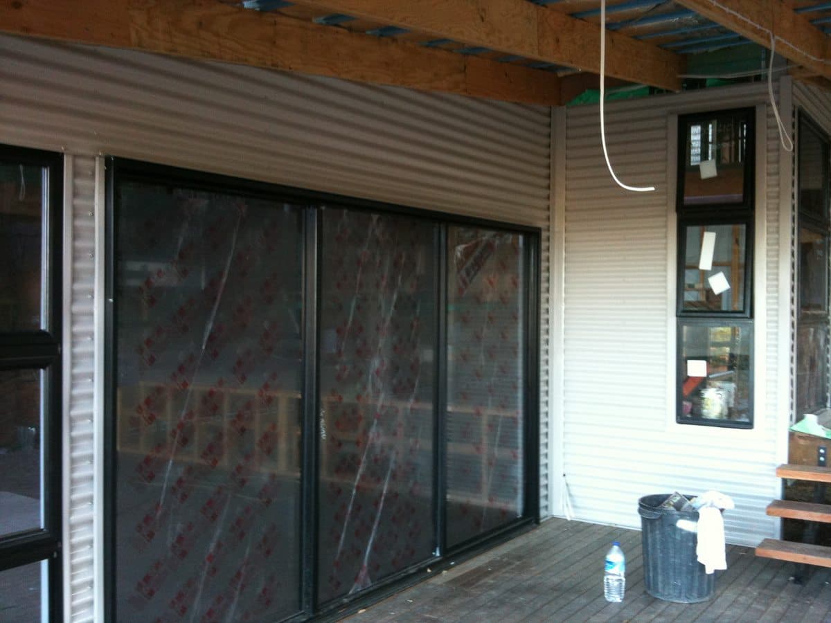COLORBOND wall cladding & Glass Sliding Doors