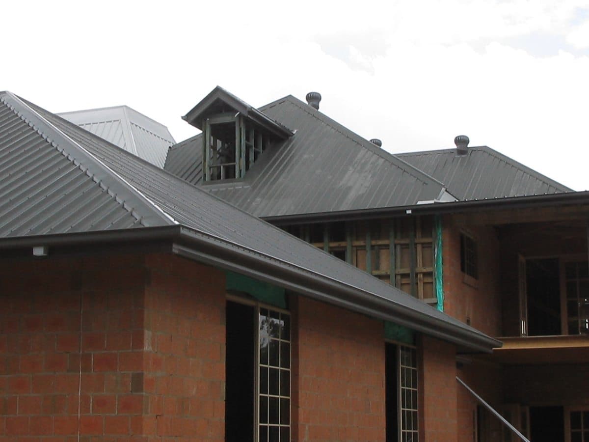 A Custom Roof for a Luxury Home New Build