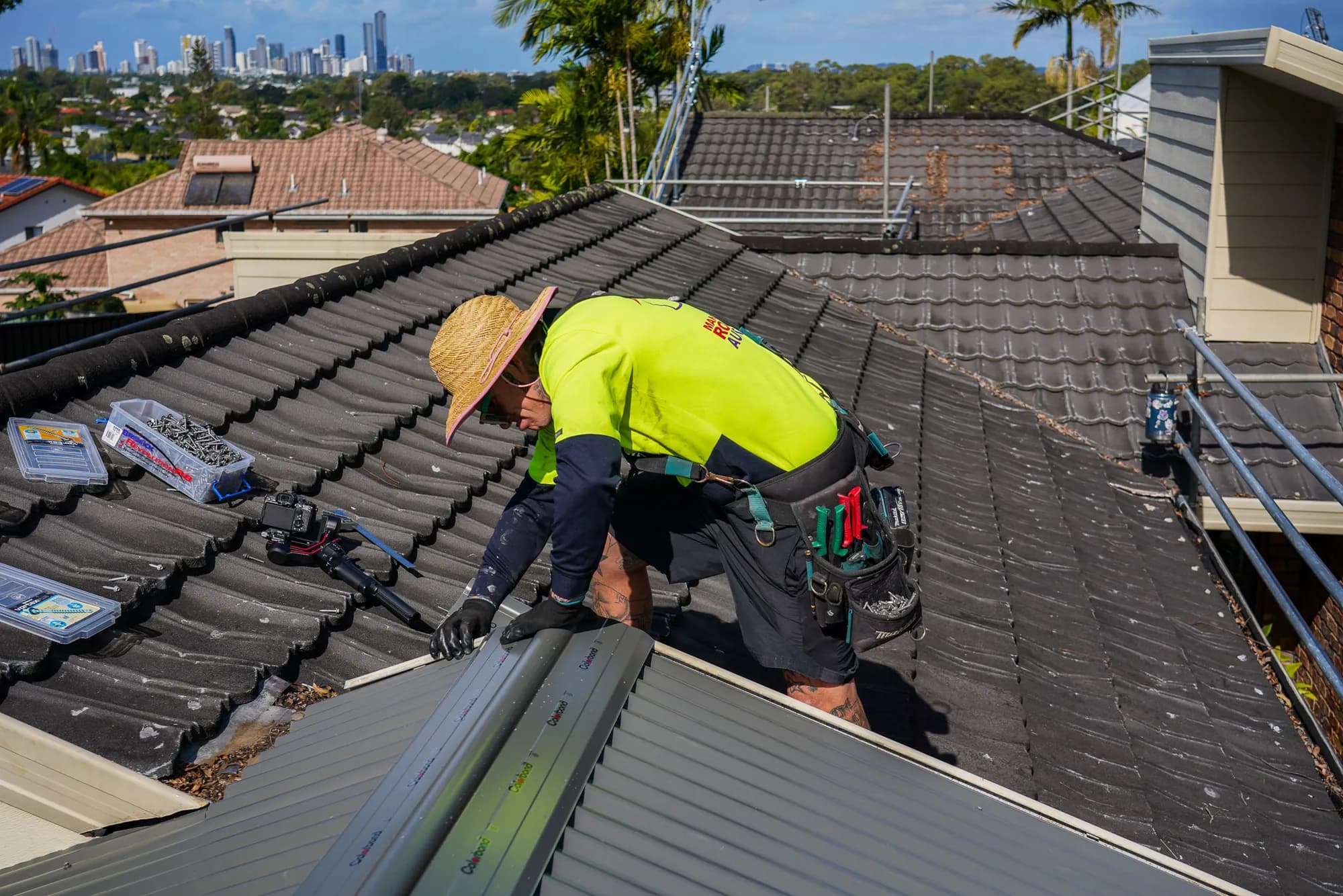 Roof replacement in progress at the Benowa project
