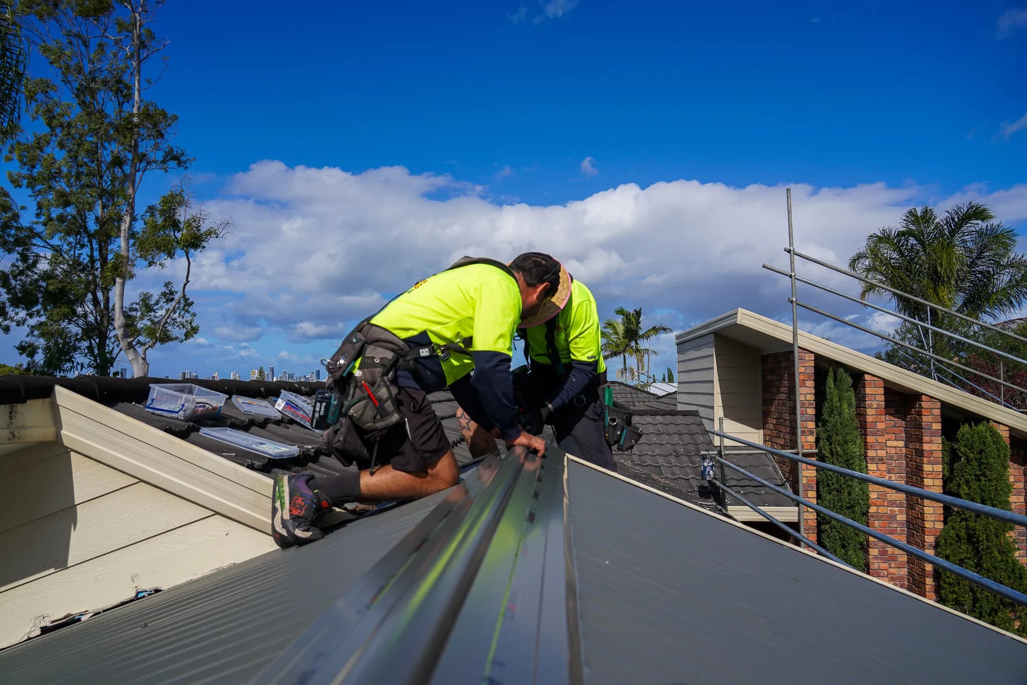 Roof replacement in progress at the Benowa project