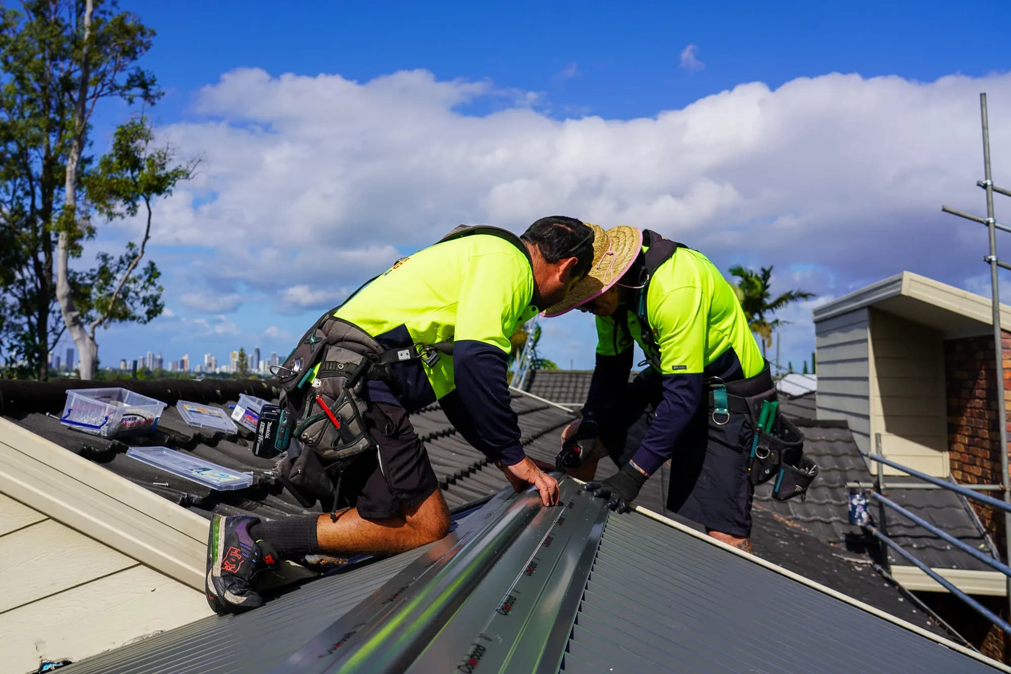 Roof replacement in progress at the Benowa project