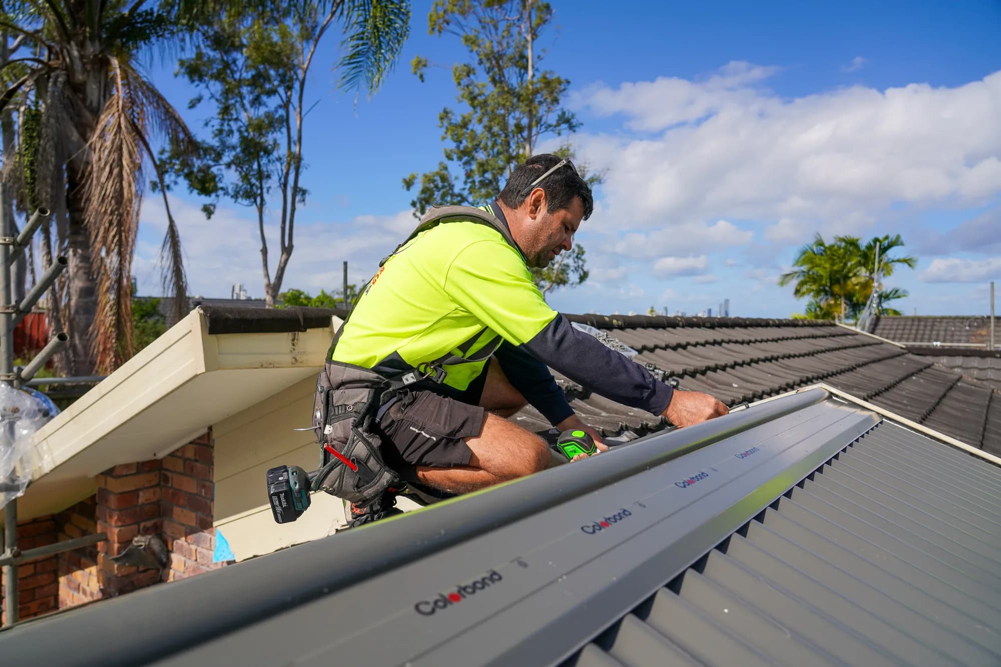 Roof replacement in progress at the Benowa project