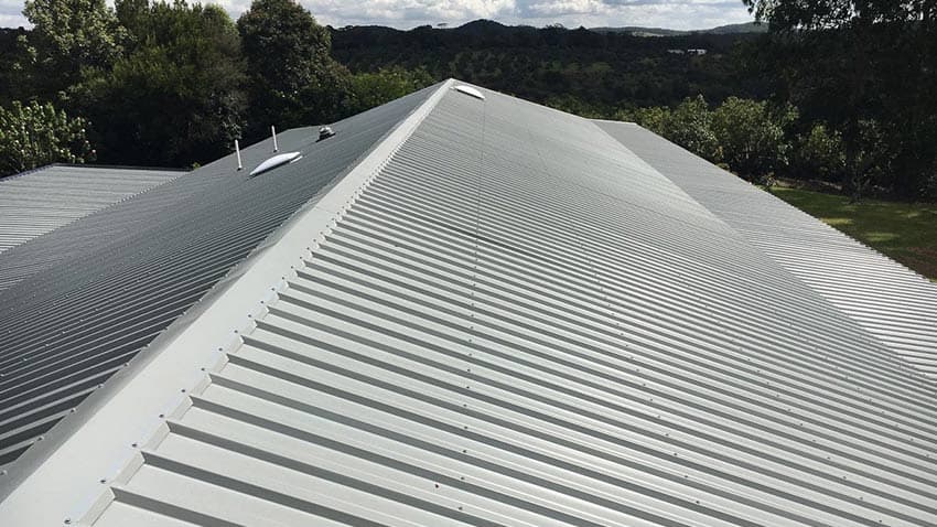Why choose Manchester Roofing for your gutter installation