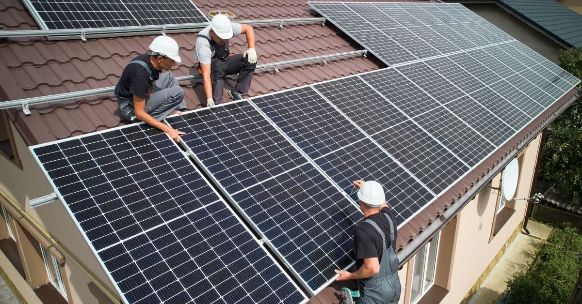 can you replace a roof with solar panels